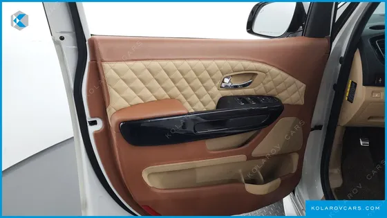 KIA CARNIVAL 9-SEATER PRESTIGE