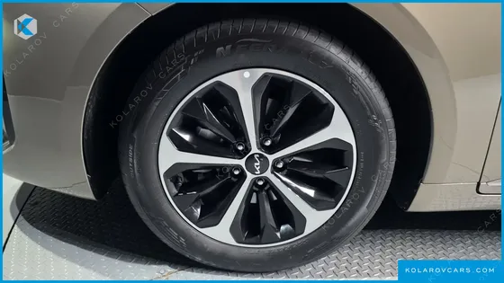 KIA K8 NOBLESSE LIGHT