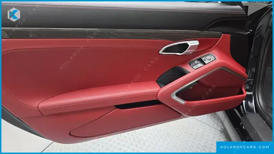 PORSCHE 718 2.5 GTS