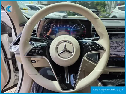 MERCEDES E-CLASS E220D 4MATIC EXCLUSIVE