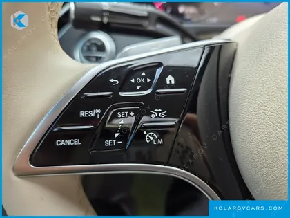 MERCEDES E-CLASS E220D 4MATIC EXCLUSIVE