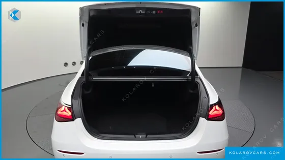 MERCEDES E-CLASS E300 4MATIC EXCLUSIVE
