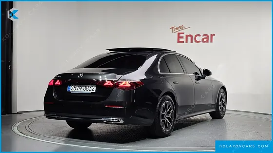 MERCEDES E-CLASS E200 AVANTGARDE