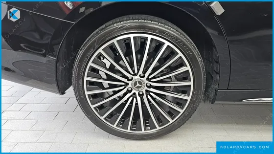 MERCEDES E-CLASS E220D 4MATIC EXCLUSIVE