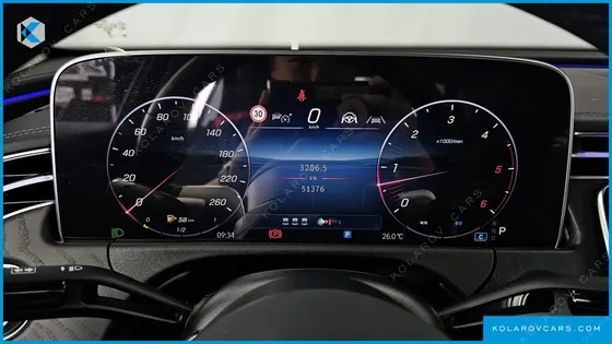 MERCEDES E-CLASS E220D 4MATIC EXCLUSIVE