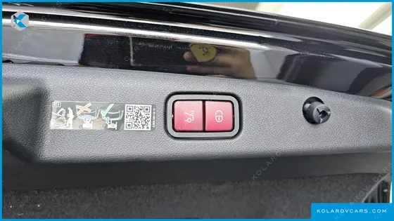 MERCEDES E-CLASS E220D 4MATIC EXCLUSIVE