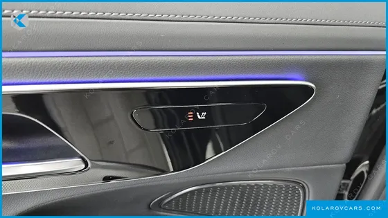 MERCEDES E-CLASS E220D 4MATIC EXCLUSIVE