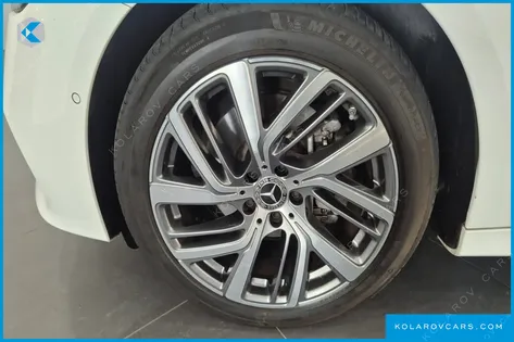 MERCEDES E-CLASS E220D 4MATIC EXCLUSIVE