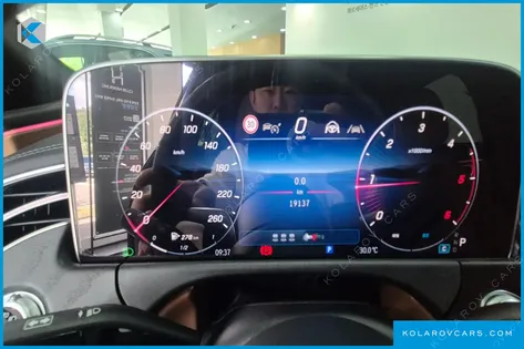 MERCEDES E-CLASS E220D 4MATIC EXCLUSIVE