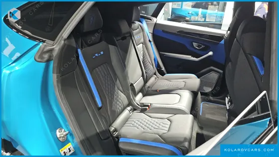 LAMBORGHINI URUS 4.0 V8 S