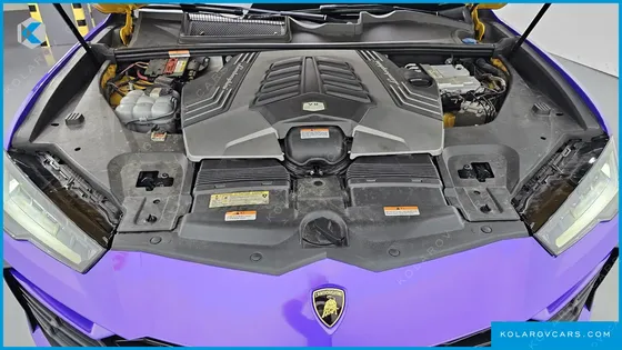LAMBORGHINI URUS 4.0 V8