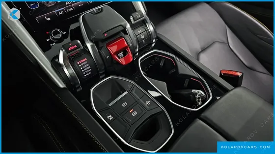 LAMBORGHINI URUS 4.0 V8
