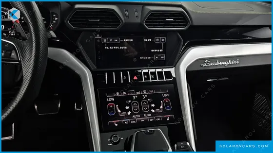LAMBORGHINI URUS 4.0 V8