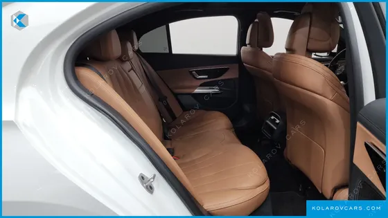 MERCEDES E-CLASS E200 AMG LINE