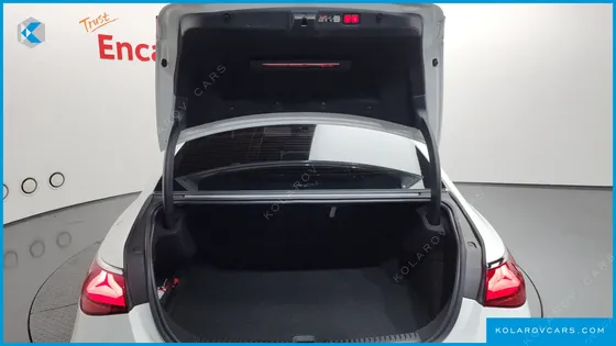 MERCEDES E-CLASS E200 AMG LINE