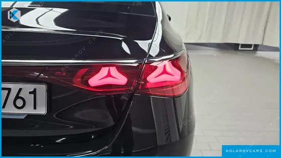 MERCEDES E-CLASS E200 AVANTGARDE LIMITED