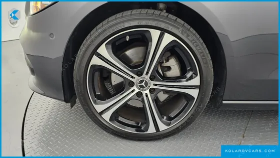 MERCEDES C-CLASS C300 4MATIC AVANTGARDE