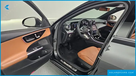 MERCEDES C-CLASS C300 4MATIC AVANTGARDE