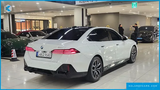 BMW 5 SERIES 520I M SPORT