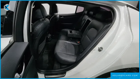 KIA STINGER 2.0 TURBO 2WD