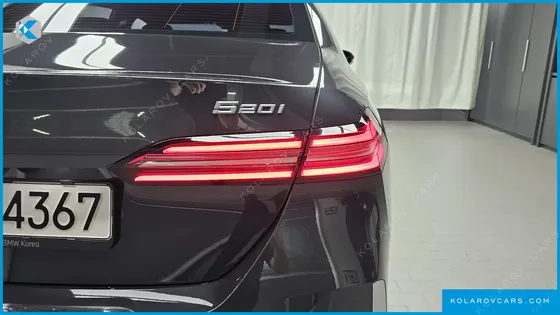 BMW 5 SERIES 520I