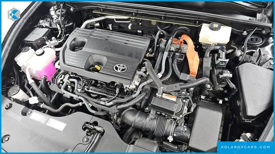 TOYOTA CROWN 2.5 4WD HYBRID