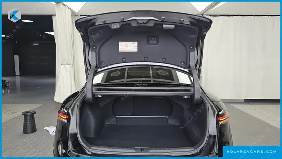 TOYOTA CROWN 2.5 4WD HYBRID
