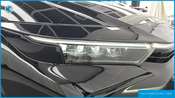 TOYOTA CROWN 2.5 4WD HYBRID