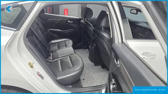 KIA K7 3.0 LPI TRENDY(RENTED CAR)