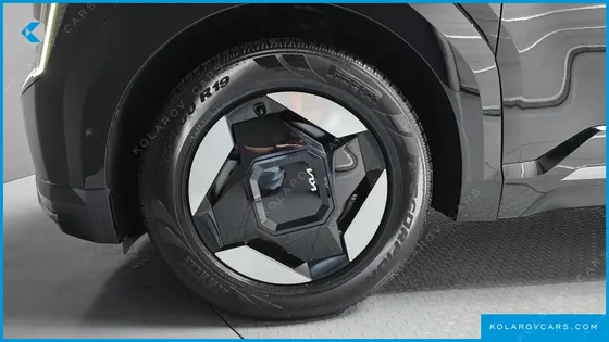 KIA EV9 LONG RANGE 4WD