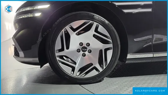 GENESIS G90 GASOLINE 3.5 TURBO E-S/C AWD LWB