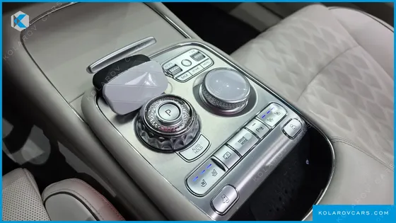 GENESIS G90 GASOLINE 3.5 TURBO E-S/C AWD LWB