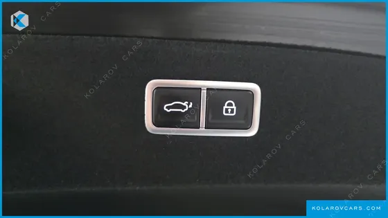 GENESIS G90 GASOLINE 3.5 TURBO AWD