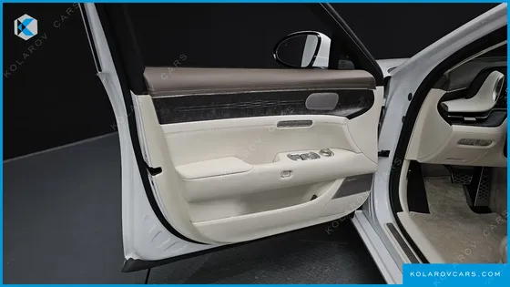 GENESIS G90 GASOLINE 3.5 TURBO E-S/C AWD LWB