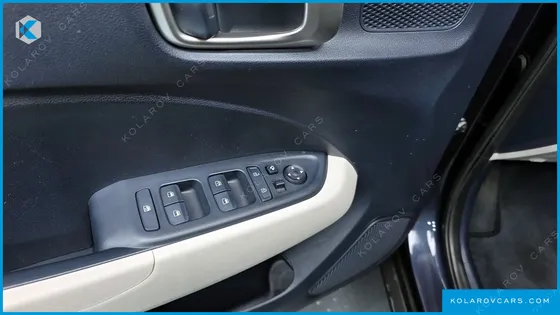 HYUNDAI VENUE 1.6 MODERN PLUS
