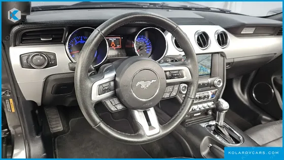 FORD MUSTANG GT CONVERTIBLE