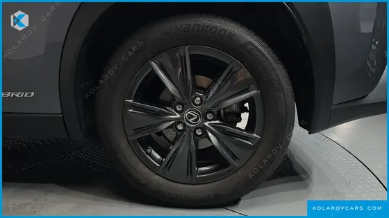 LEXUS UX 2.0 2WD