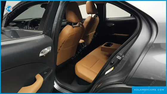 LEXUS UX 2.0 2WD