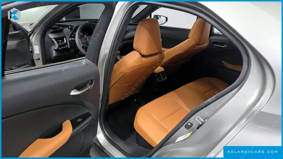 LEXUS UX 2.0 2WD