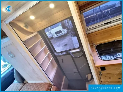 HYUNDAI BUS TYPE NONE