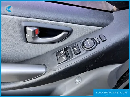 HYUNDAI GRAND STAREX NONE