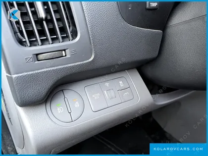 HYUNDAI GRAND STAREX NONE