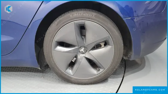 TESLA MODEL 3 LONG RANGE AWD