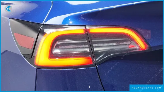 TESLA MODEL 3 LONG RANGE AWD