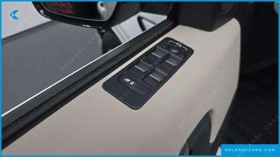 LAND ROVER DISCOVERY SPORT P250 S