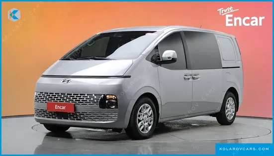 HYUNDAI STARIA CARGO 5-SEATER