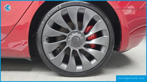 TESLA MODEL 3 PERFORMANCE AWD
