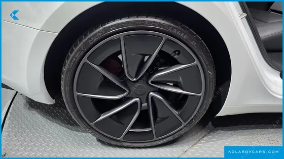 TESLA MODEL 3 PERFORMANCE AWD