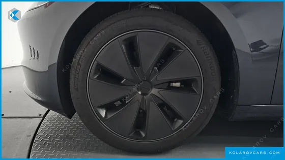 TESLA MODEL 3 RWD