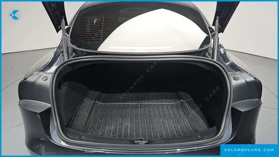 TESLA MODEL 3 RWD